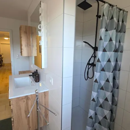 Zwoelfer Appartement *